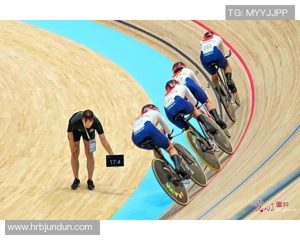 12支代表队比赛13个项目 河南省青少年公路自行车锦标赛林州开赛